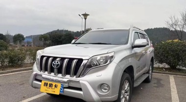 2017款中東版豐田霸道3000越野性能超強(qiáng)豐田霸道3000柴油高配